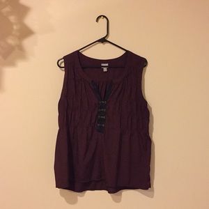 Burgundy sleeveless blouse